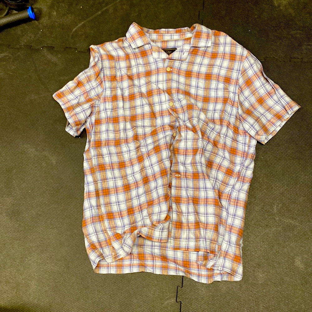 Jos.A.Bank Reserve tee mens- size Large
